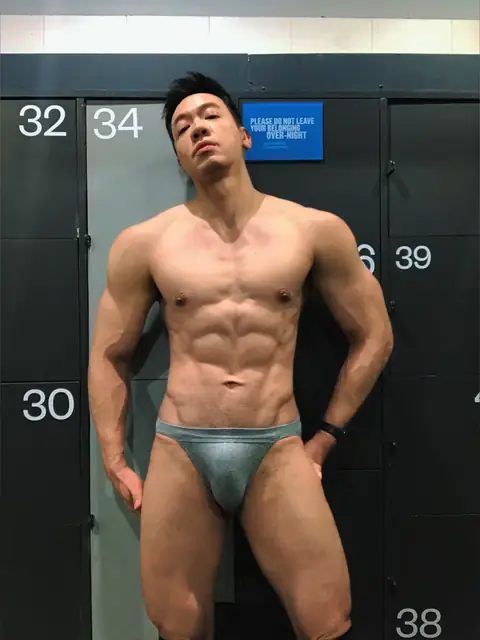 LEONG_68 on OnlyFans