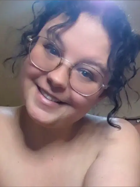 Tialove420 on OnlyFans