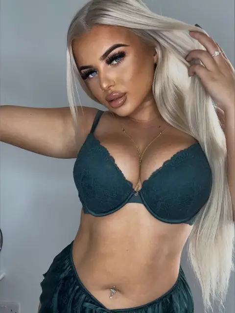 Niamh on OnlyFans