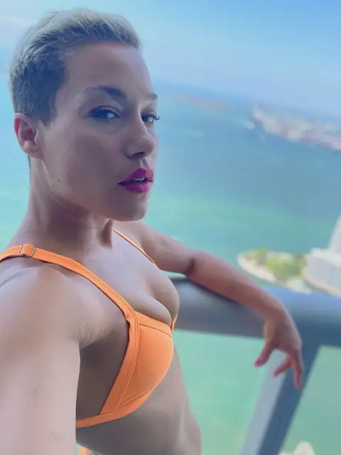 FoxyB OnlyFans profile