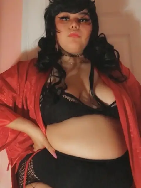 Gummy Peaches on OnlyFans