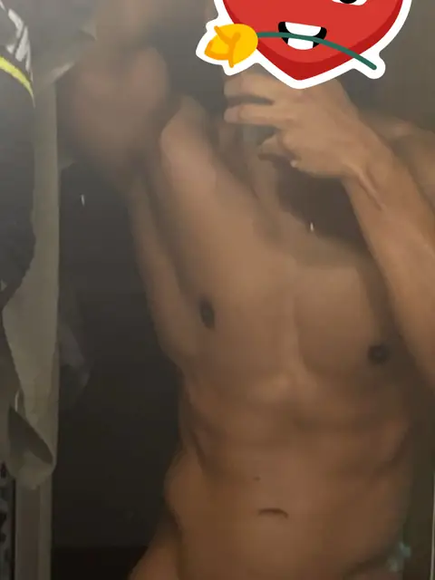 Bussycross on OnlyFans