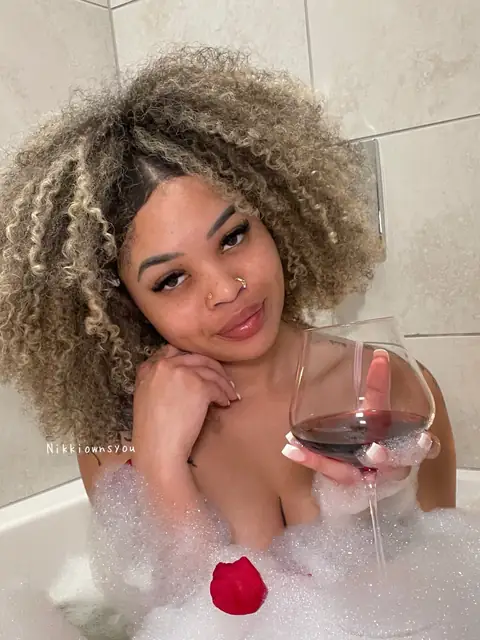 Nikki OnlyFans profile