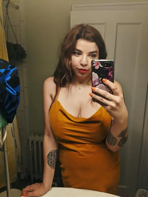 Inara Moon on OnlyFans