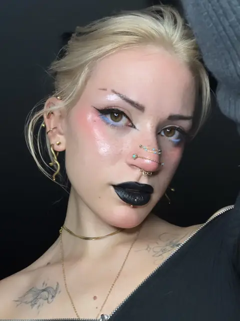 @Booogierae VAULT on OnlyFans