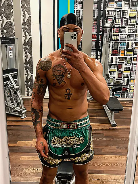 MecJordan on OnlyFans