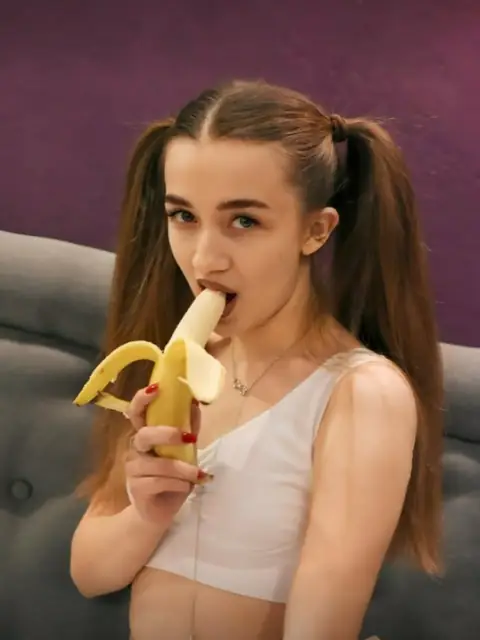 Elinnne on OnlyFans