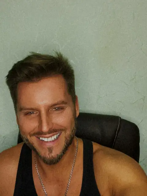 Oleksandr on OnlyFans