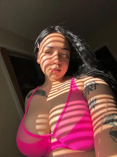 Alyrica OnlyFans profile