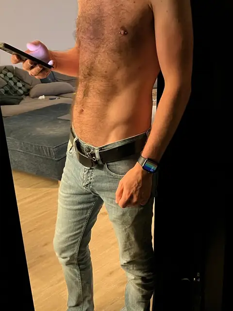 HairyXL on OnlyFans