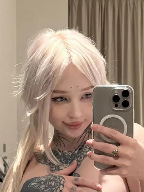 Runa OnlyFans profile