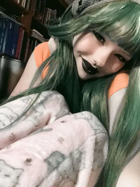 Mia Solace on OnlyFans