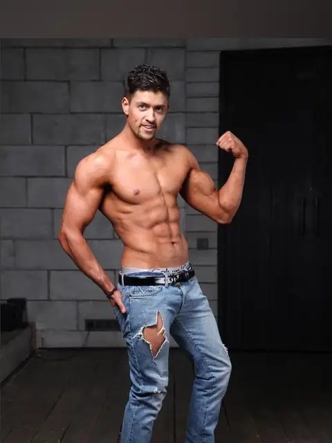 Alexflexx_free on OnlyFans