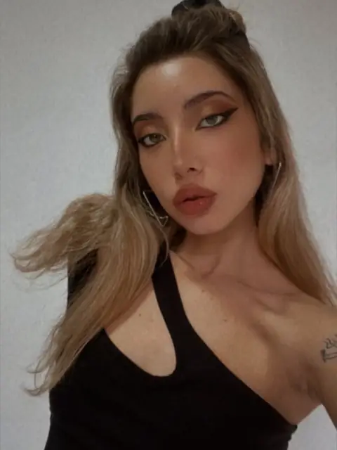 lila on OnlyFans