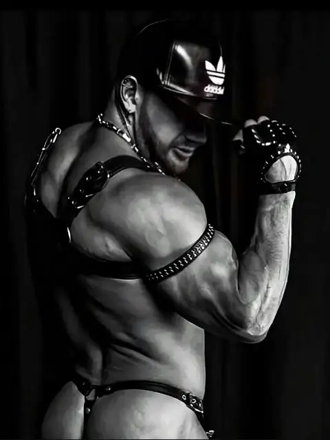 Maxx Mayhem on OnlyFans