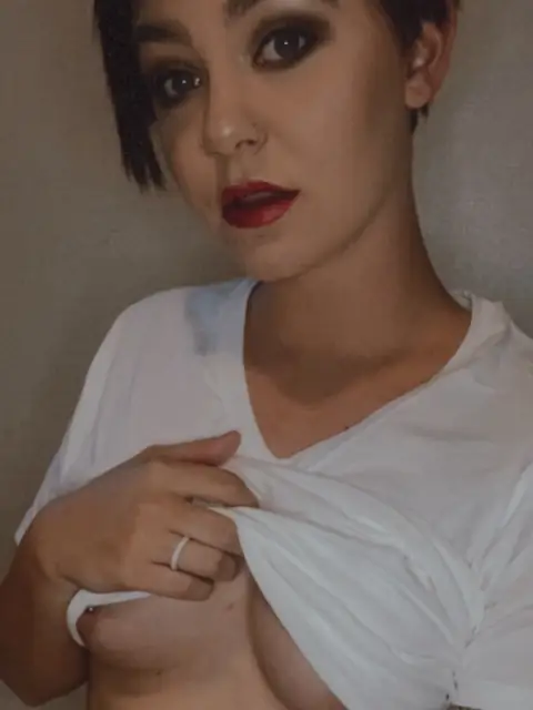 Leah baby on OnlyFans