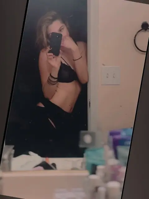Stephdoll17 on OnlyFans
