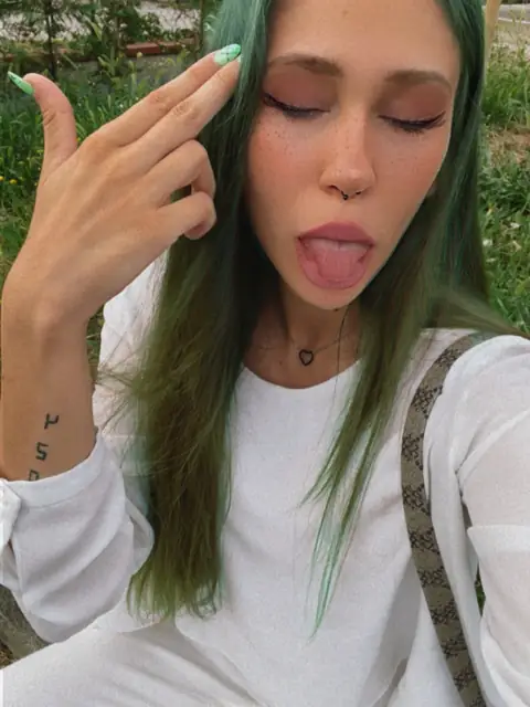 Sophie on OnlyFans
