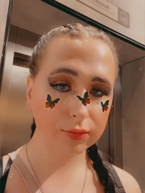 Harley (Trans) on OnlyFans
