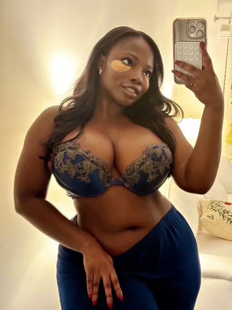 BELLE on OnlyFans