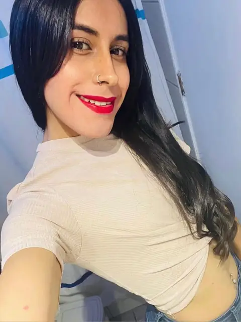 Cinnamon Girl (Trans) on OnlyFans