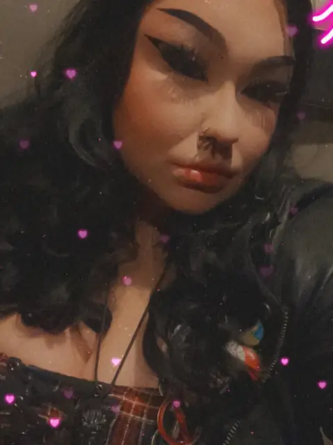 TwistedSister on OnlyFans
