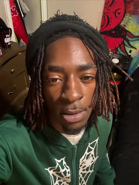 Queefgod on OnlyFans