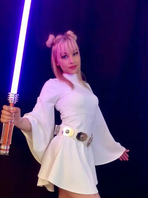 Stephie on OnlyFans