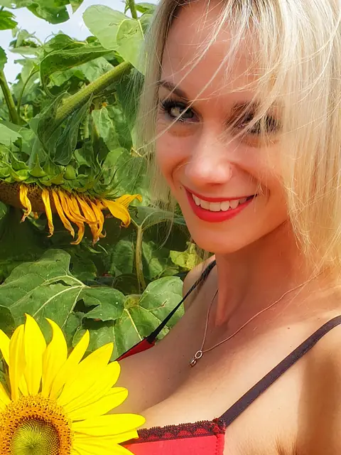 Lilly on OnlyFans
