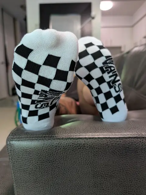 Miss Smelly Sweet Feet on OnlyFans