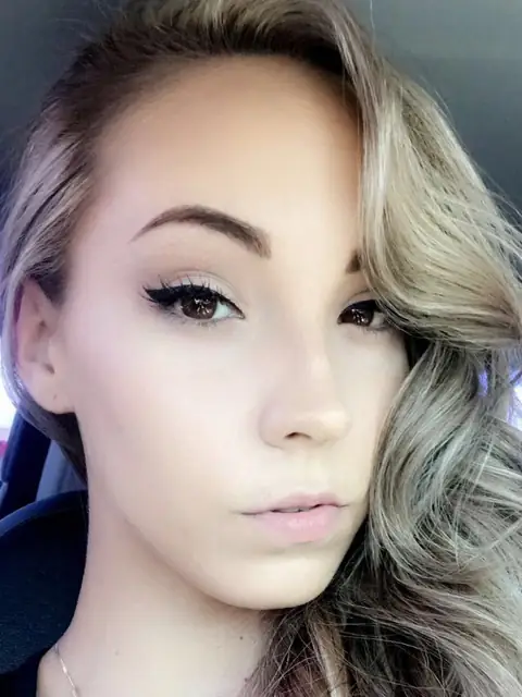TheSashaFoxxx on OnlyFans