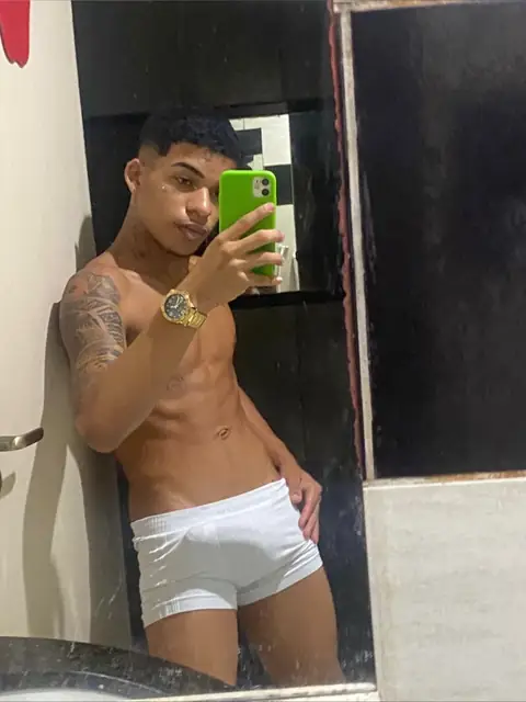 Henrique on OnlyFans