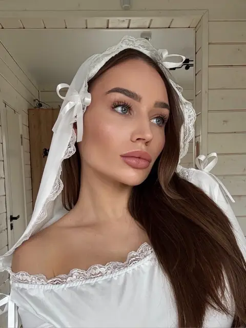Ema on OnlyFans