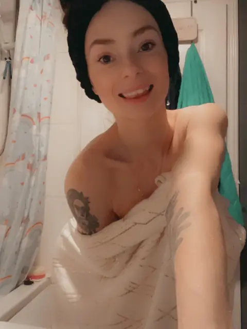 Kirstiee96Freee on OnlyFans