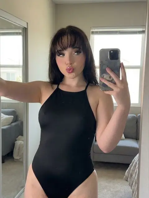 Abby 19 YEARS OLD on OnlyFans
