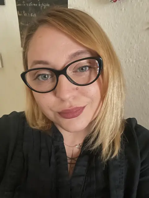 MaryButterfly on OnlyFans
