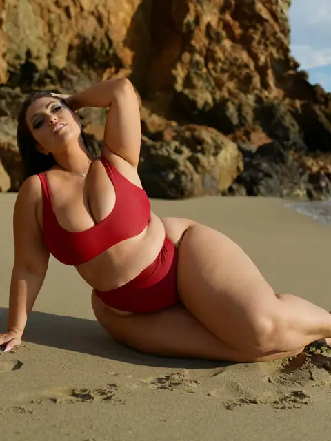 Amber Nova Free OnlyFans profile