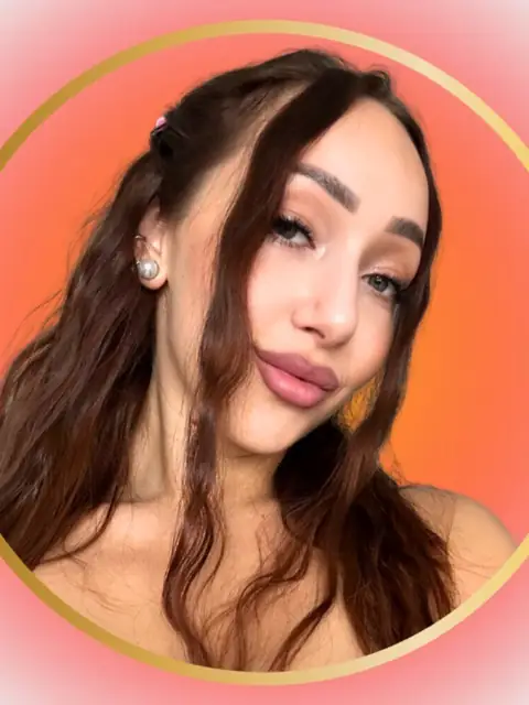 Vikki Storm OnlyFans profile