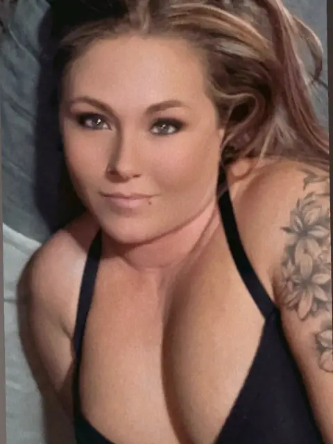 Blondie on OnlyFans