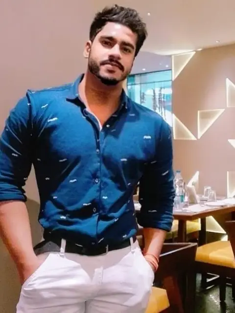 Desi_launda on OnlyFans