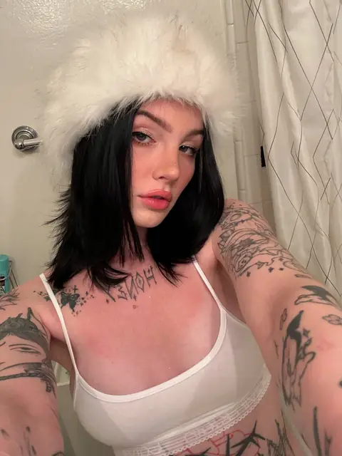 Evelyn (Trans) on OnlyFans