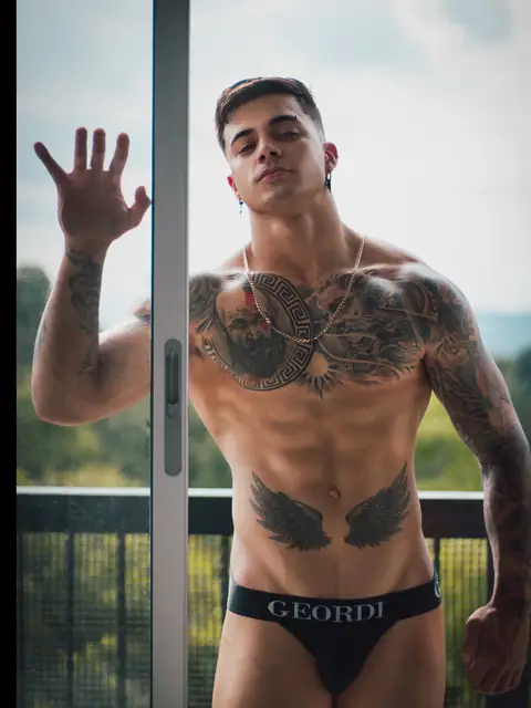 Juan Pablo toro on OnlyFans