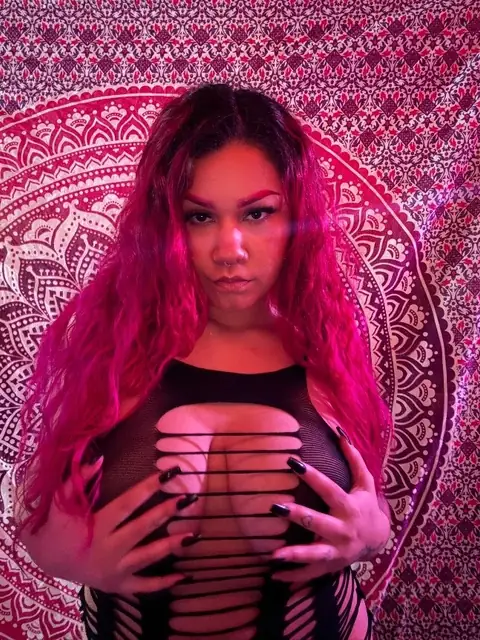 Sierra on OnlyFans