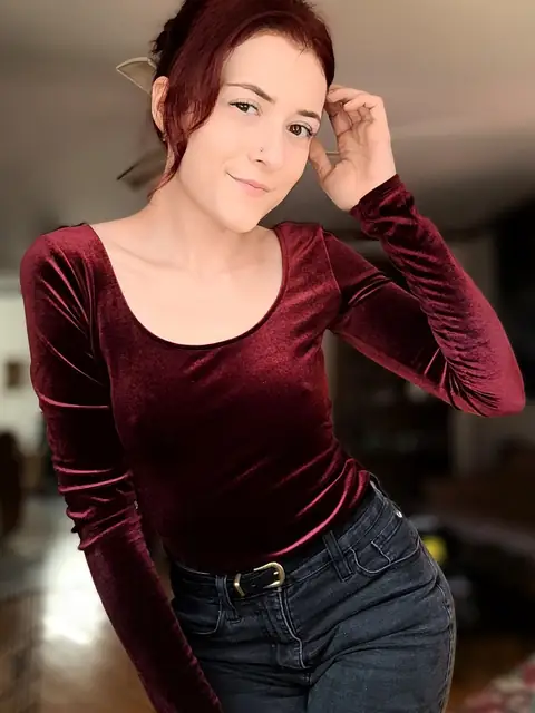 ClaraVelours OnlyFans profile