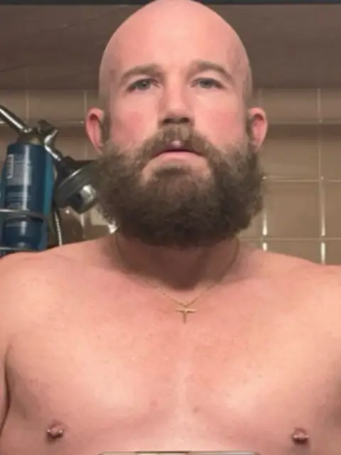 EmVee on OnlyFans