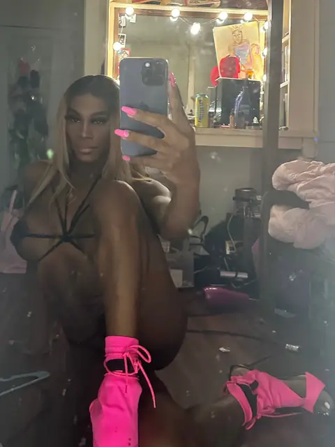 Princess Zadovia on OnlyFans