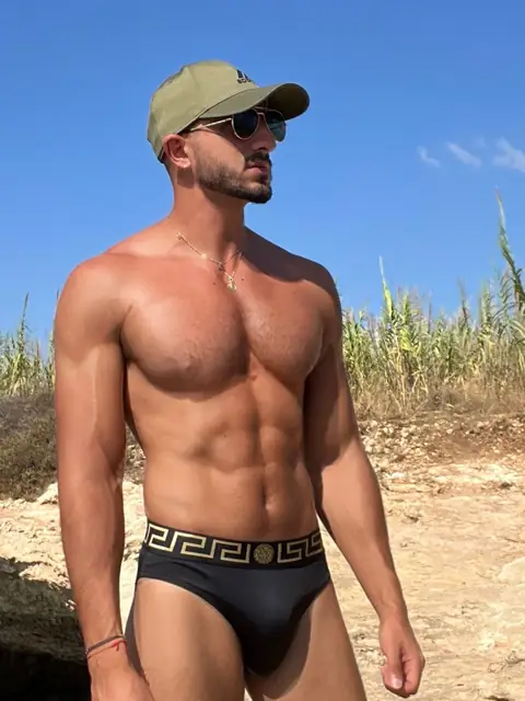 konstantine on OnlyFans