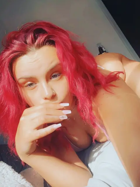Leah on OnlyFans