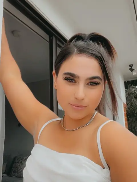Zara on OnlyFans