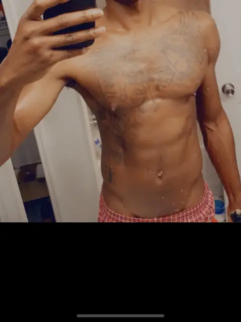 Hung Dark and Handsome on OnlyFans